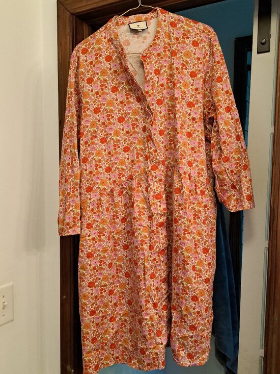Tuckernuck Dresses & Skirts - Tuckernuck floral pink and orange knee length dress. XXlarge